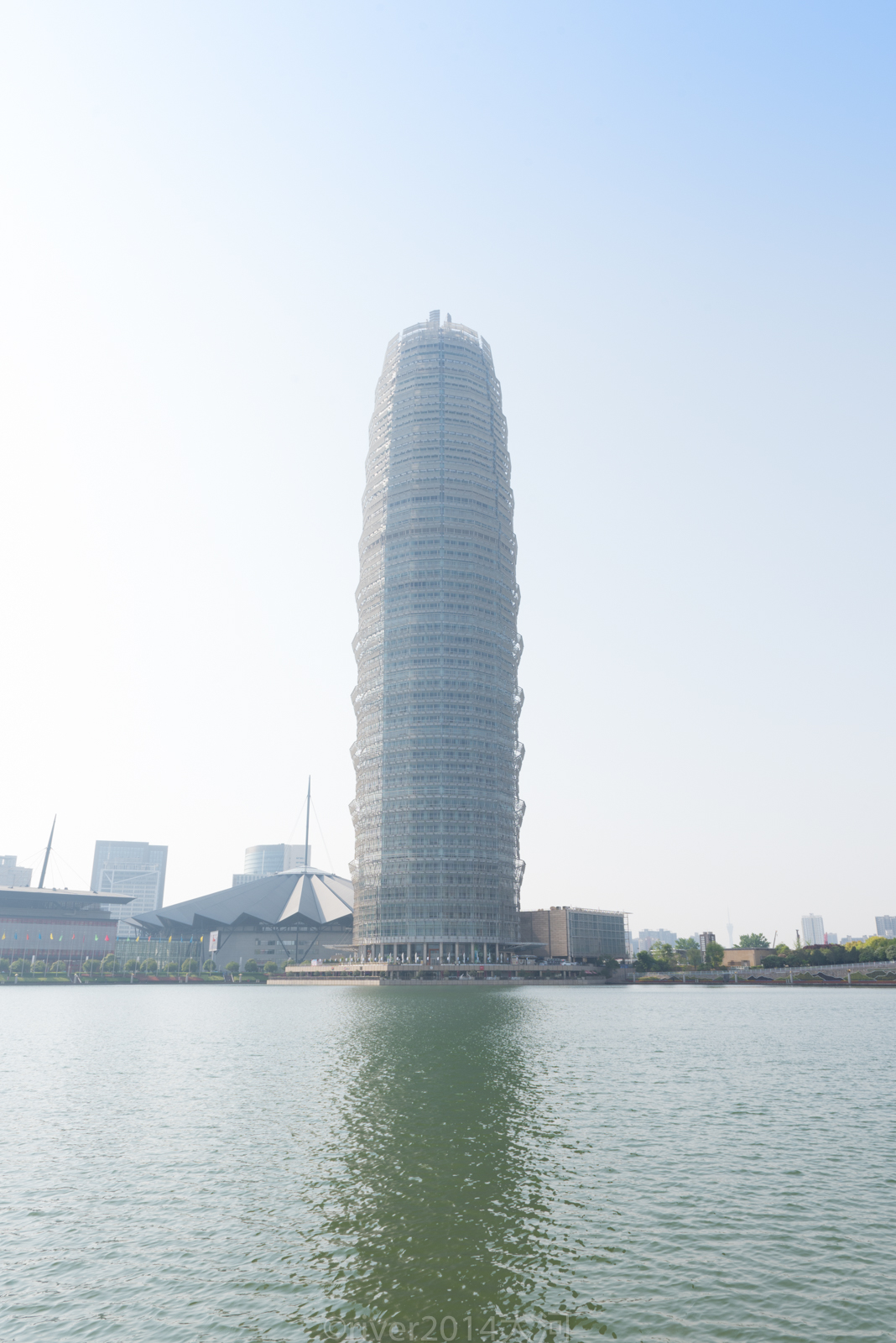 郑州cbd的标志,花22亿元修建成中原第一高楼