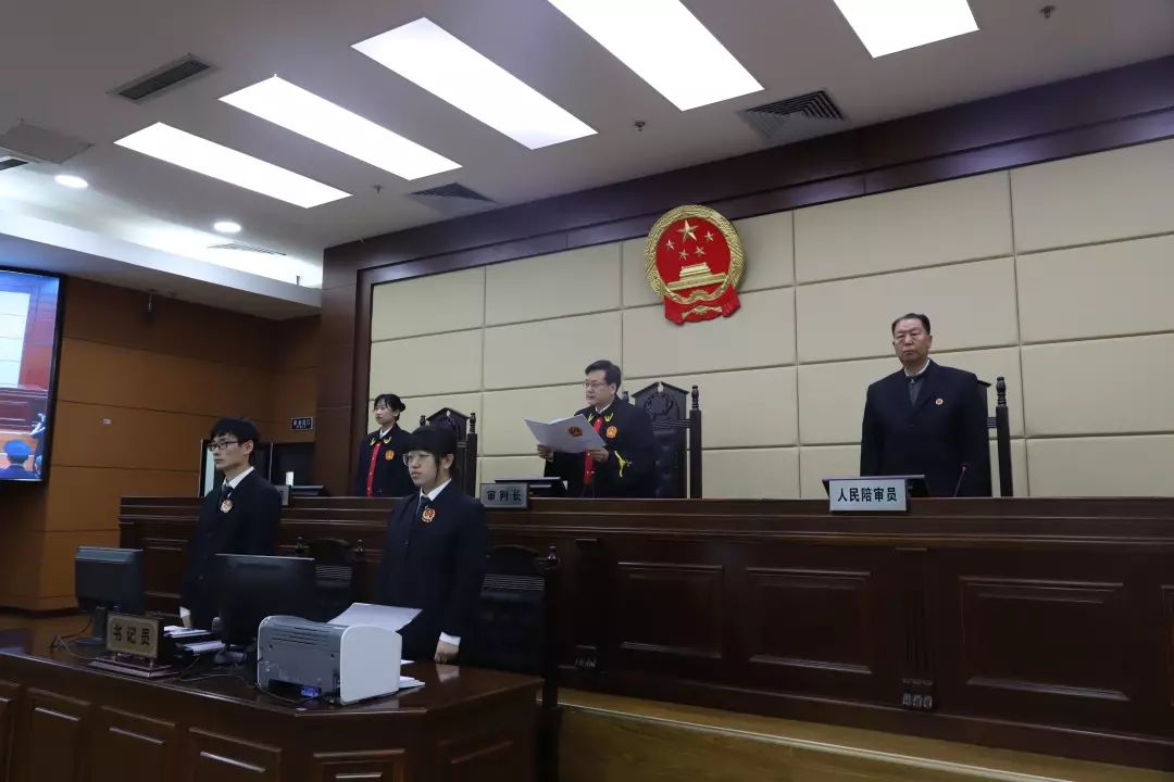 宝坻法院经审理查明,被告人李学海,赵天利系山东省聊城市高唐县强联