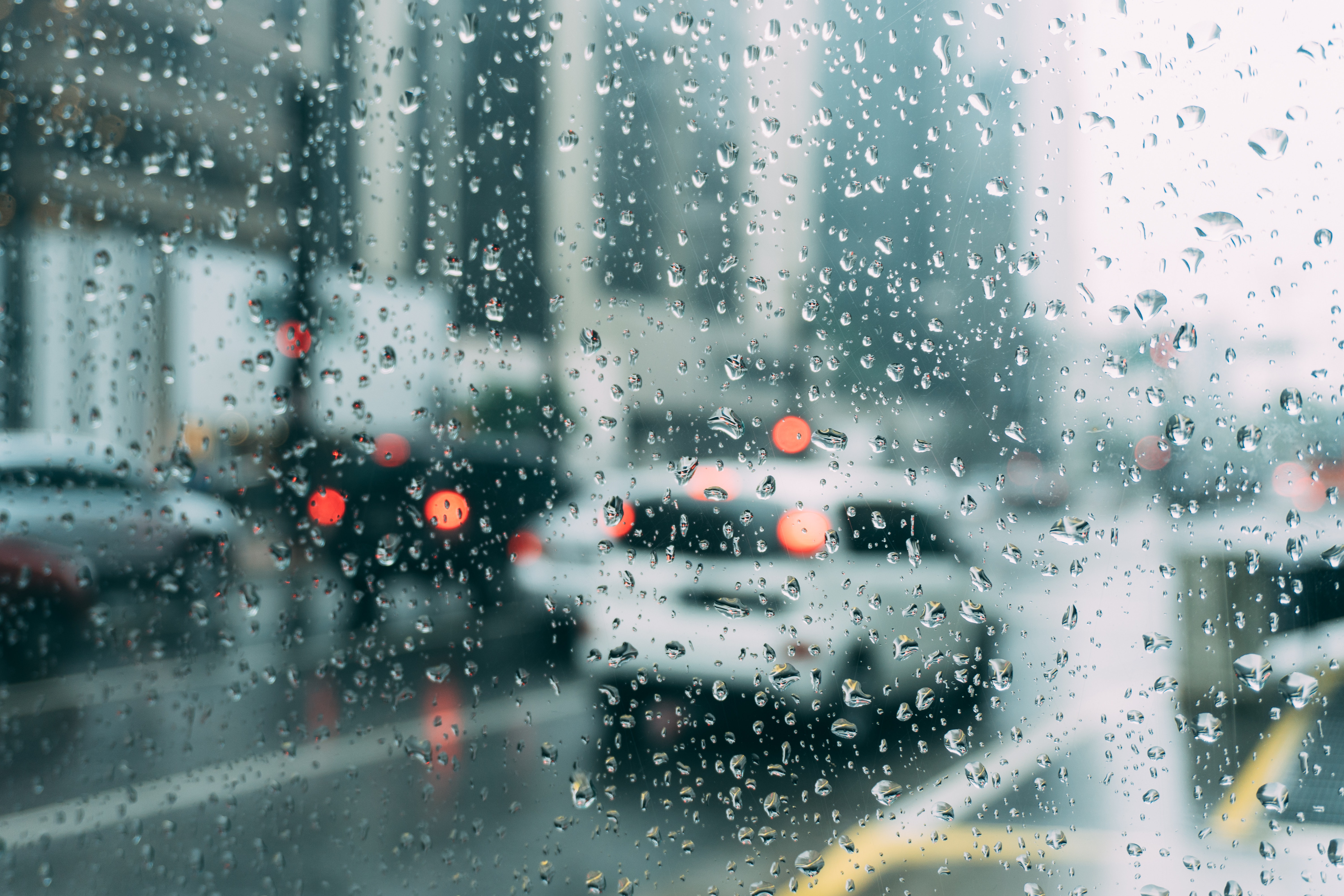 长春下雨图片