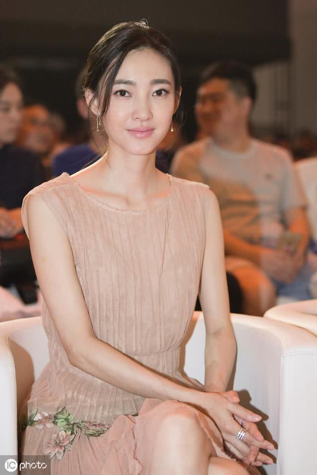 王丽坤有多美身高167cm体重45kg网友大美人