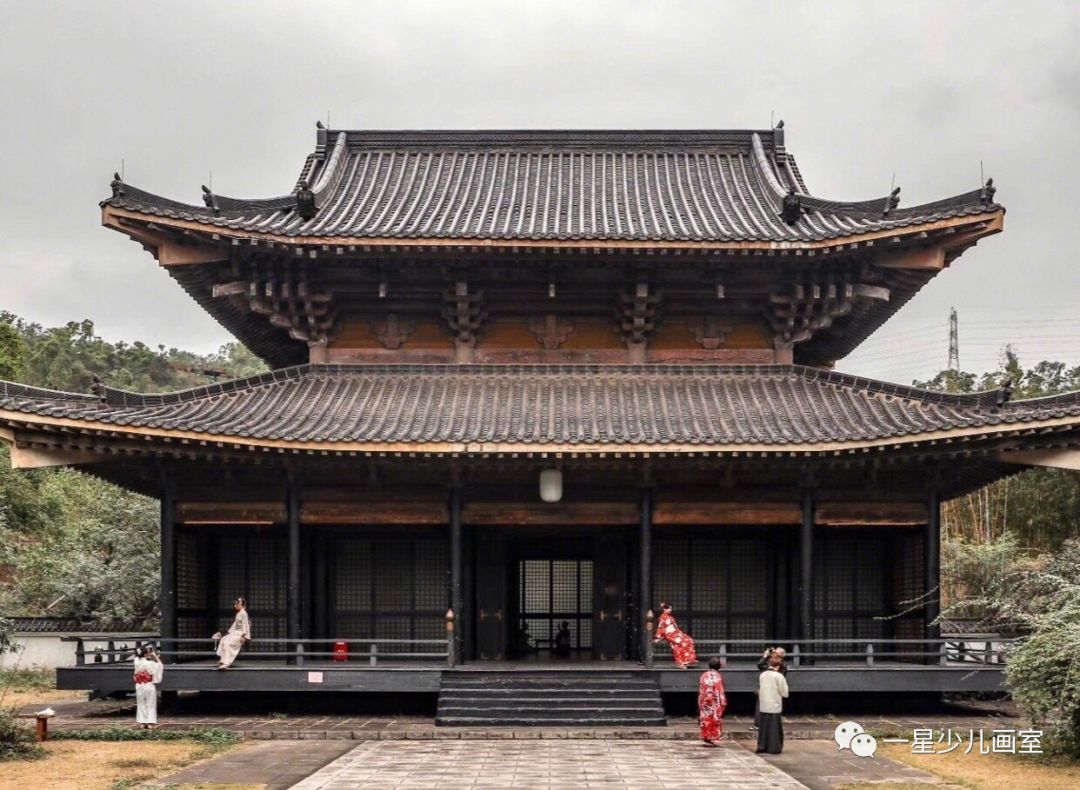 中山影视城由中国景区,日本景区,英国景区,美国景区和展览馆区五大