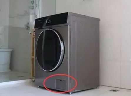 家电冷知识:滚筒洗衣机右下角这个门到底是干嘛的?