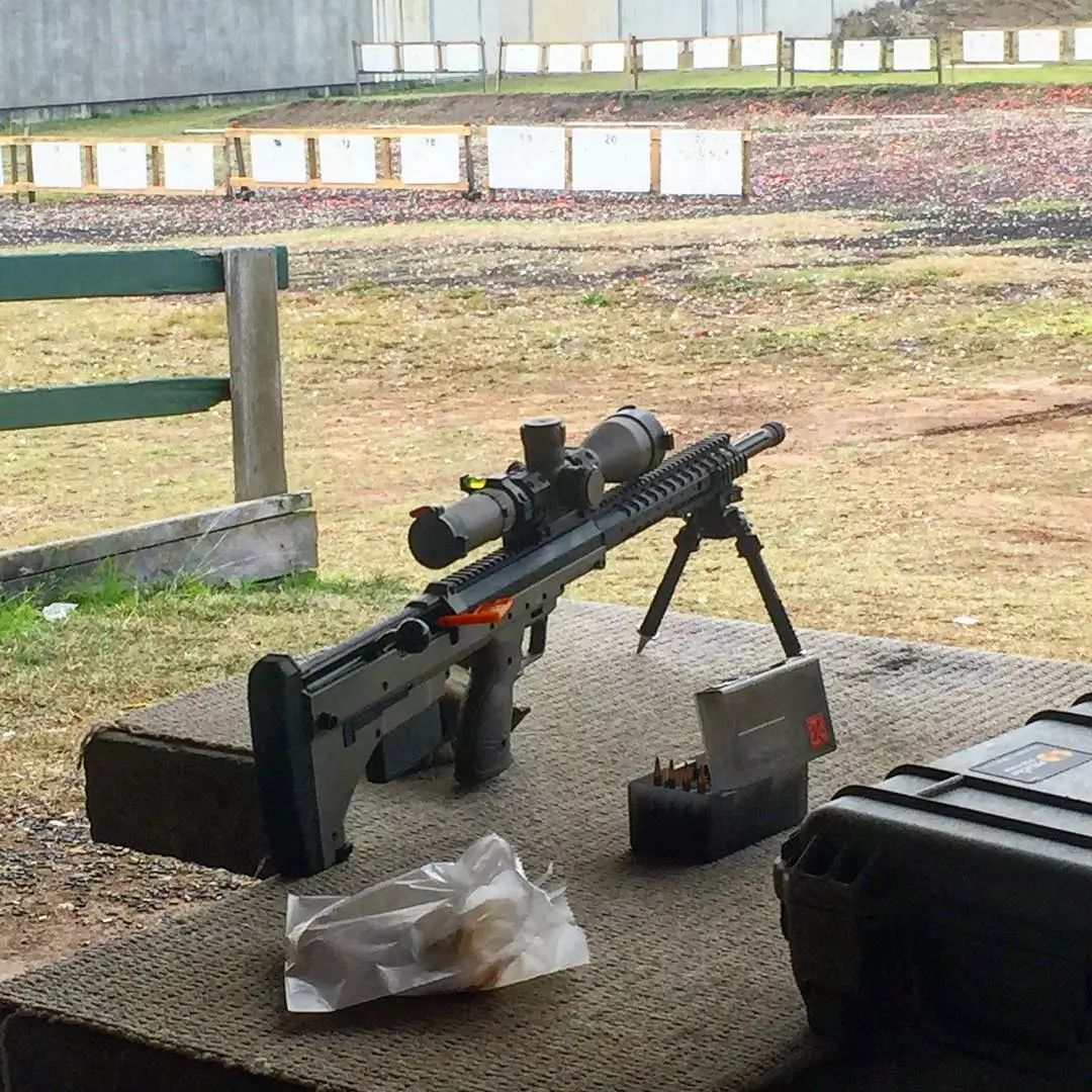 也许是最美的无托栓动沙漠科技公司srs隐形侦查兵狙击步枪