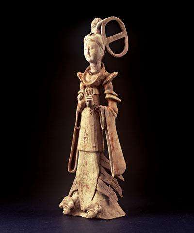 陶俑艺术的黄金时代唐彩绘双环望仙髻舞女俑
