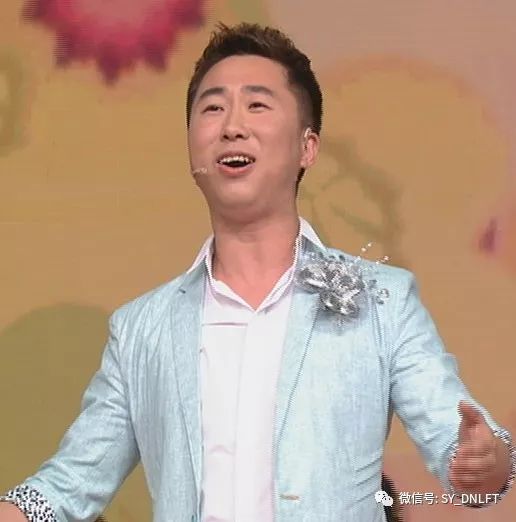 表演:窦强,贾丹,李晓明,白雪《送情郎》《逛花灯》4,二人转联唱《西厢