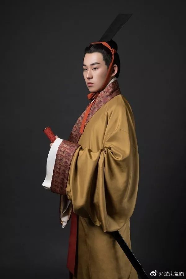 西汉时期男子服饰图片