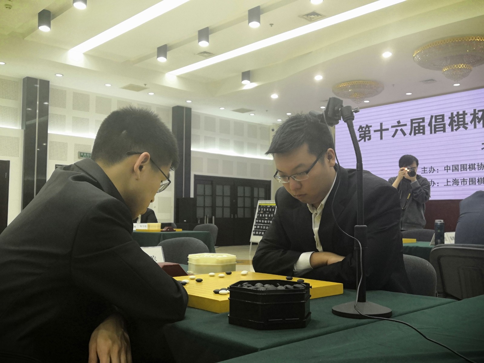 倡棋杯卫冕冠军芈昱廷过关 上届亚军柁嘉熹出局