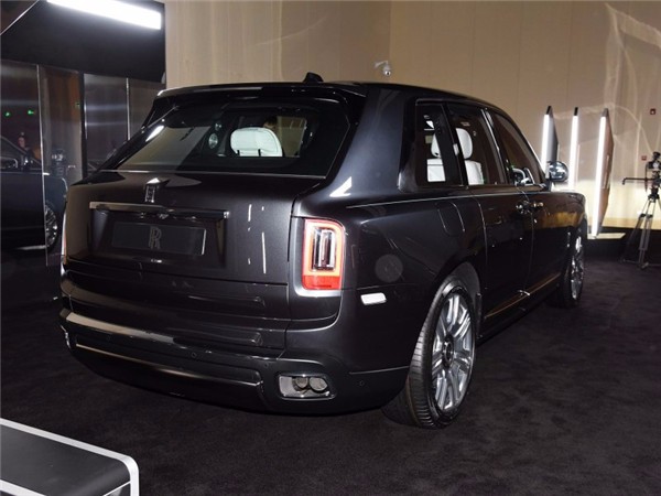 2019款劳斯莱斯库里南等你来拿