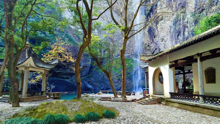 青田石门洞景区图片