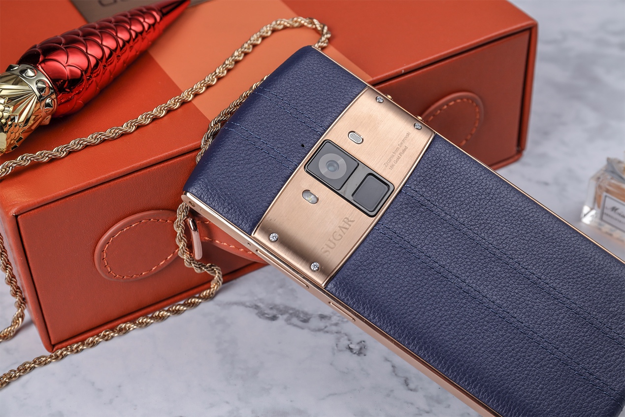 糖果翻译手机s30图赏让你畅通全球的随身翻译官