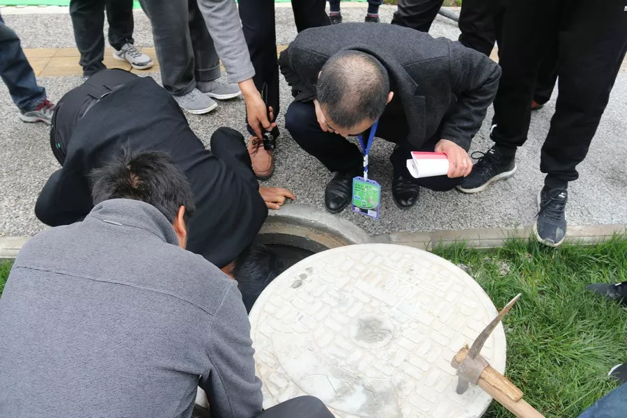 据悉,为确保此次竣工验收规范,有效,合法,此次竣工验收,由马建勋任总