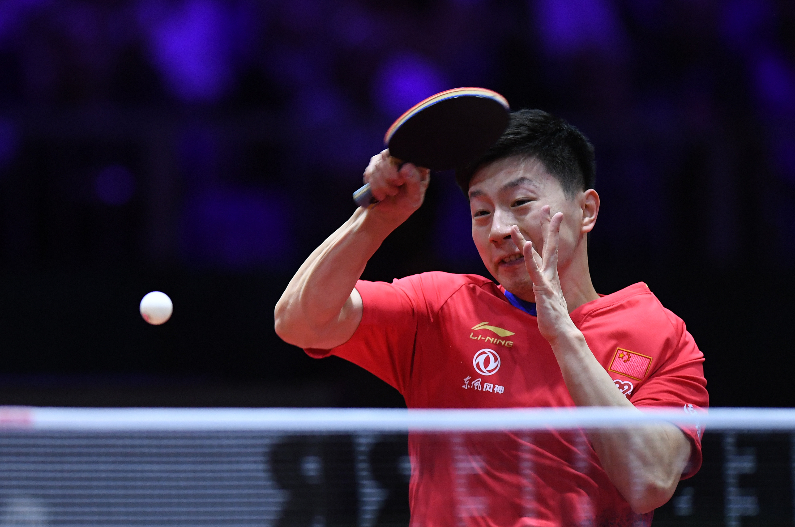 乒乓球——世锦赛:马龙晋级男单次轮