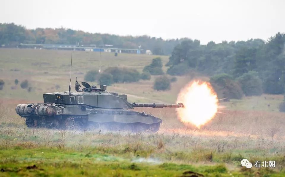 就要看不到的挑战者2英国第3装甲旅联合武器展示演习