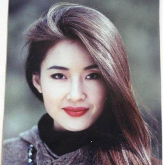 为求真实亲自演哺乳戏却被骂惨,她无奈淡出娱乐圈_盖丽丽