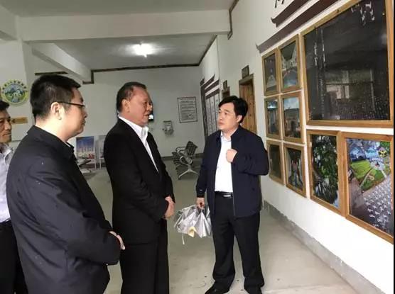 中央委员,台湾江西商会会长陈维德等一行4人在吉安市台办领导陪同下