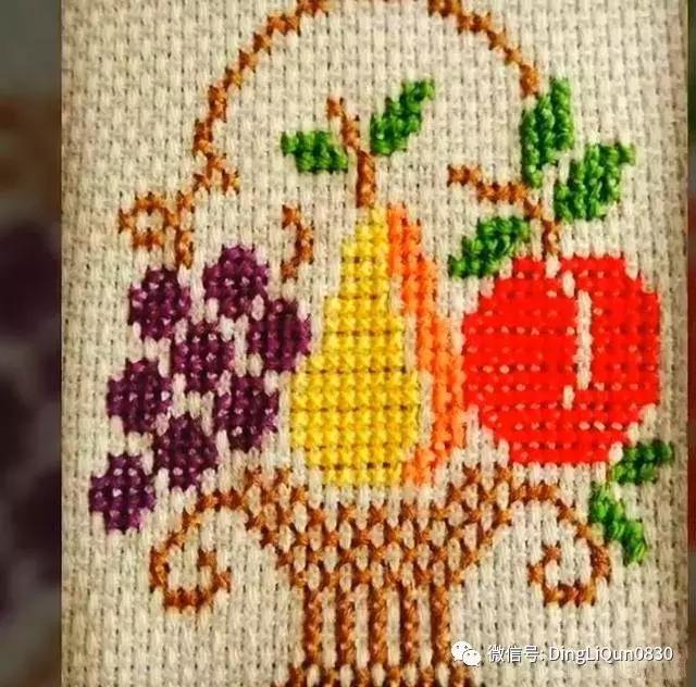 十字绣图一些可以绣在毛衣上的十字绣图
