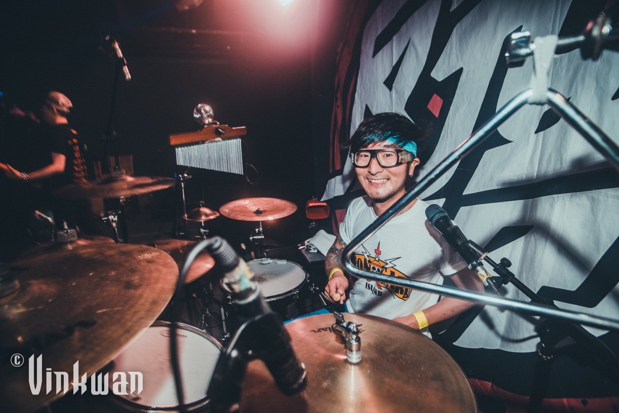 反光镜乐队| 因为纯粹,所以这份感动如此绵长