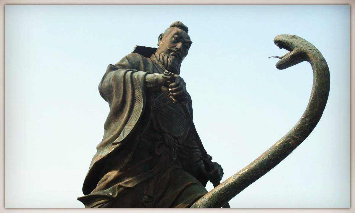 (《史记·卷二十八·封禅书》)中,有这样的记载:秦国第二代君主秦文公