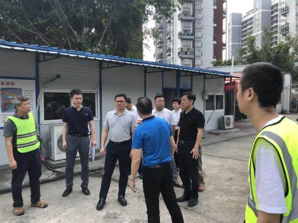 深圳市住建局副局长郑晓生一行到深圳建筑业协会深职院考察调研