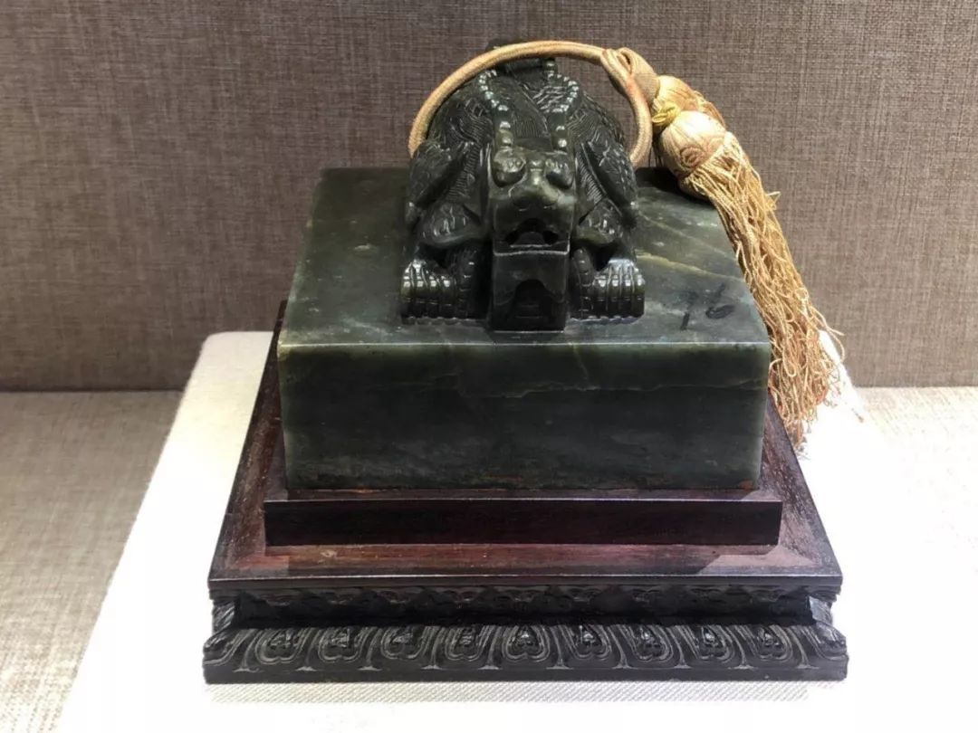 "避暑山庄"宝回承首次亮相 避暑山庄内三个改陈展览开展