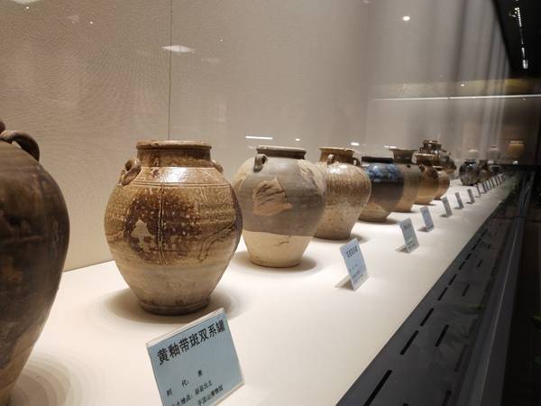 郏县举行黄道窑瓷器精品展 跨越唐宋金元四个时期