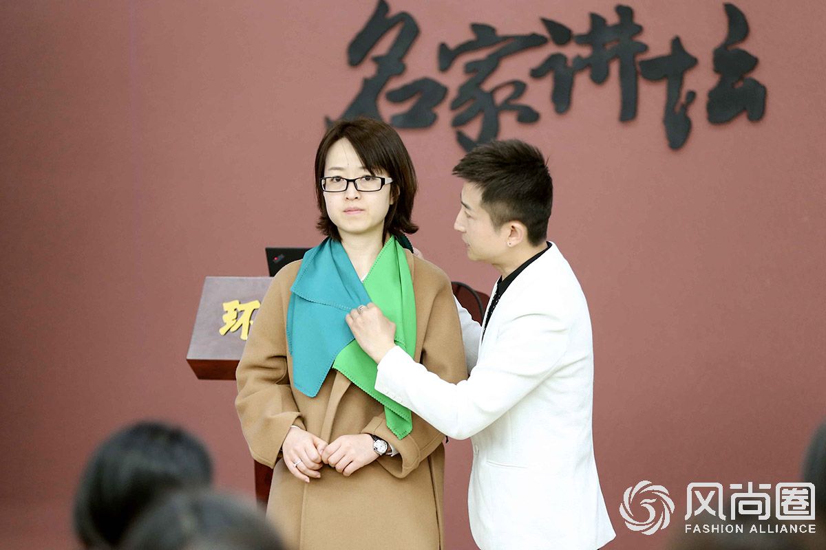 形象管理师超好用的色彩诊断工具 