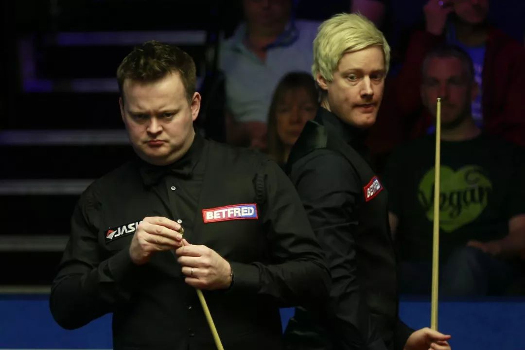 世锦赛墨菲冲击147失败反遭罗伯逊压制威尔逊卡特压哨晋级