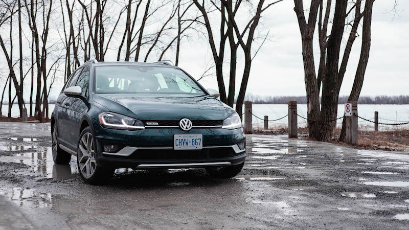 放大版高尔夫的魅力所在赏析进口大众高尔夫alltrack旅行车