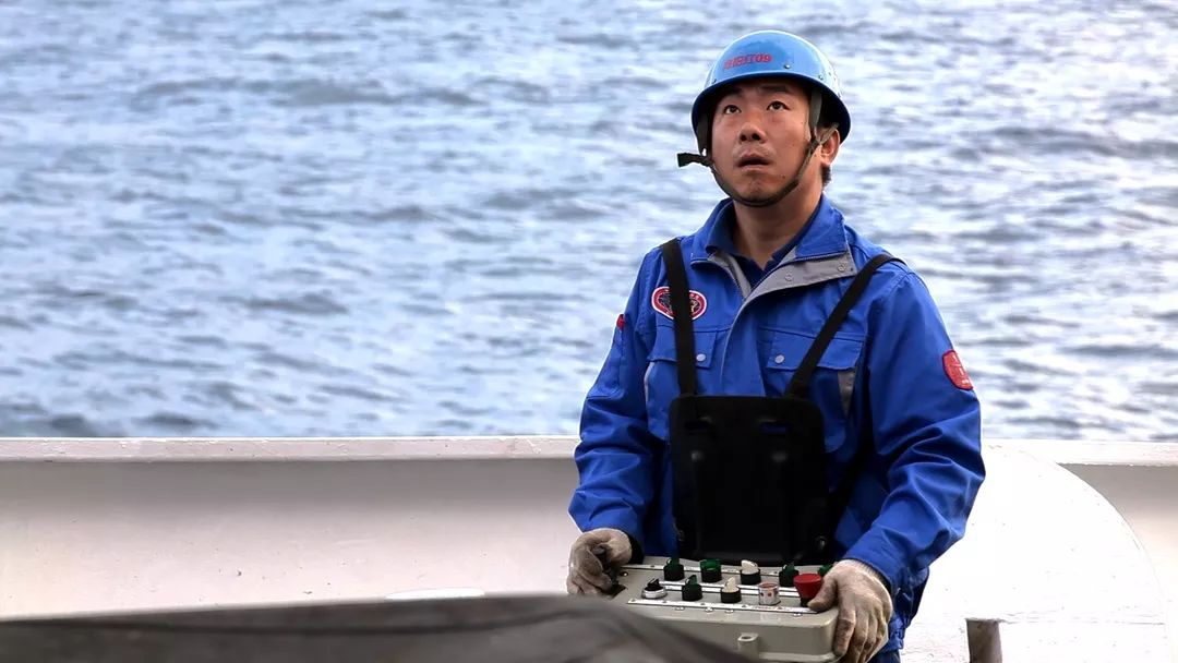 深海大洋事业近10年,为我国第一台载人潜水器蛟龙号保驾护航100余潜次