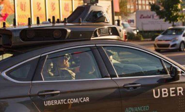 自动驾驶出租车市场“真香”：谷歌、Uber、特斯拉谁饮头啖汤？-锋巢网