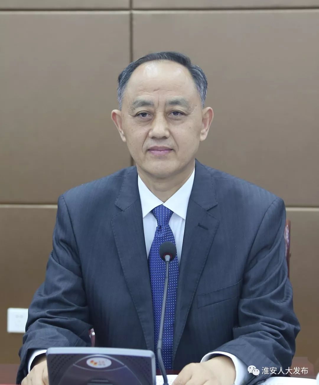 市八届人大常委会举行第二十二次会议