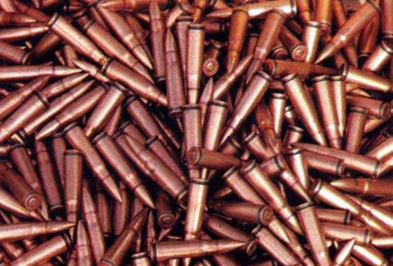 每年生产的子弹有部分用于出口,一部分用于军队士兵的枪械射击训练
