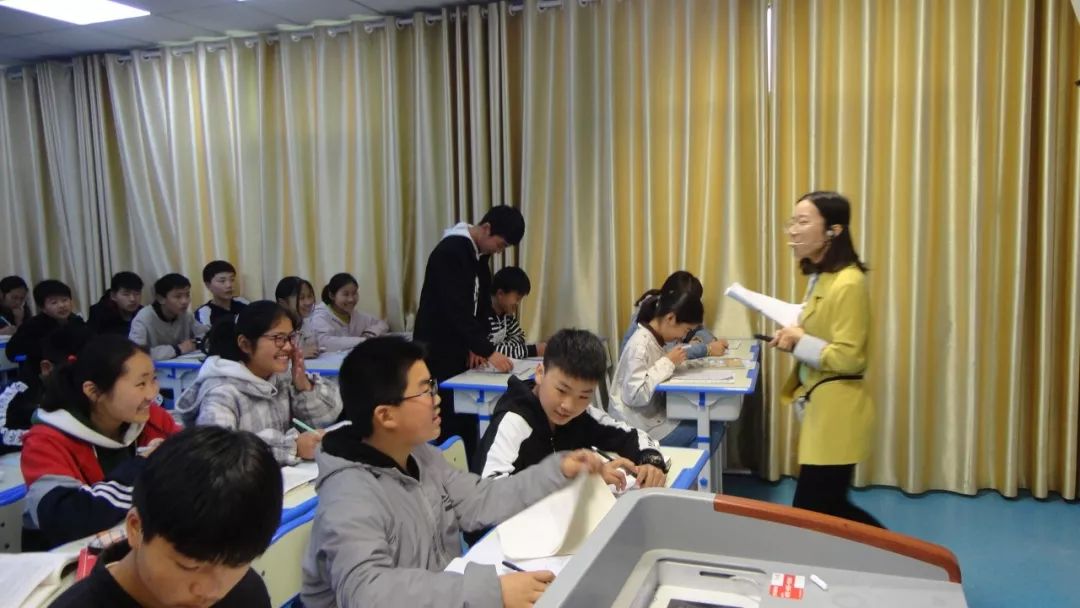 泗县丁湖中学老师图片