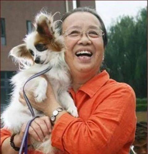 容嬷嬷年轻时是校花?以为是讽刺,看到照片后都闭嘴了!