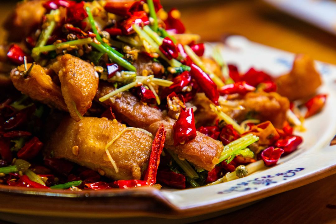 福马路13年的川菜馆尝到福州最好吃的干煸肥肠