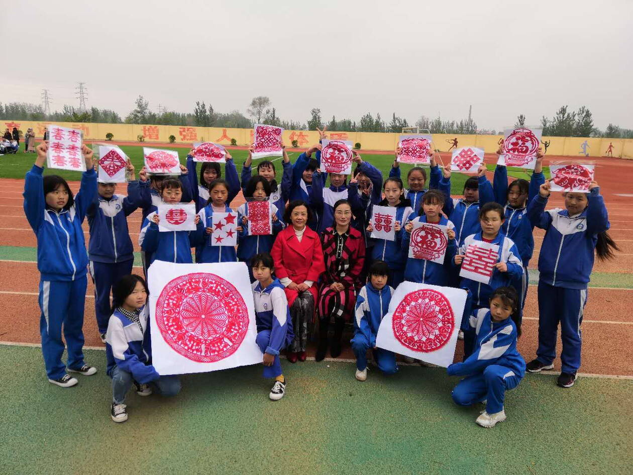 山东省德州市夏津县宋楼中学开展首届校园艺术节