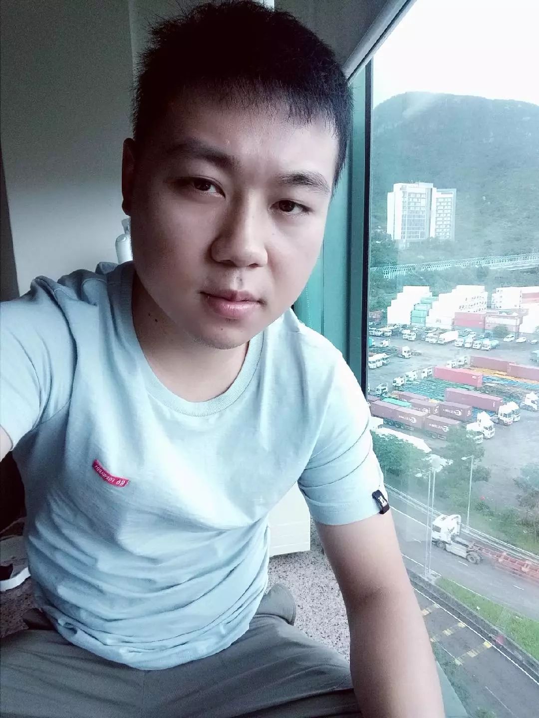 交友今日男神29岁的天然气管道工程师我和她只要对眼就好