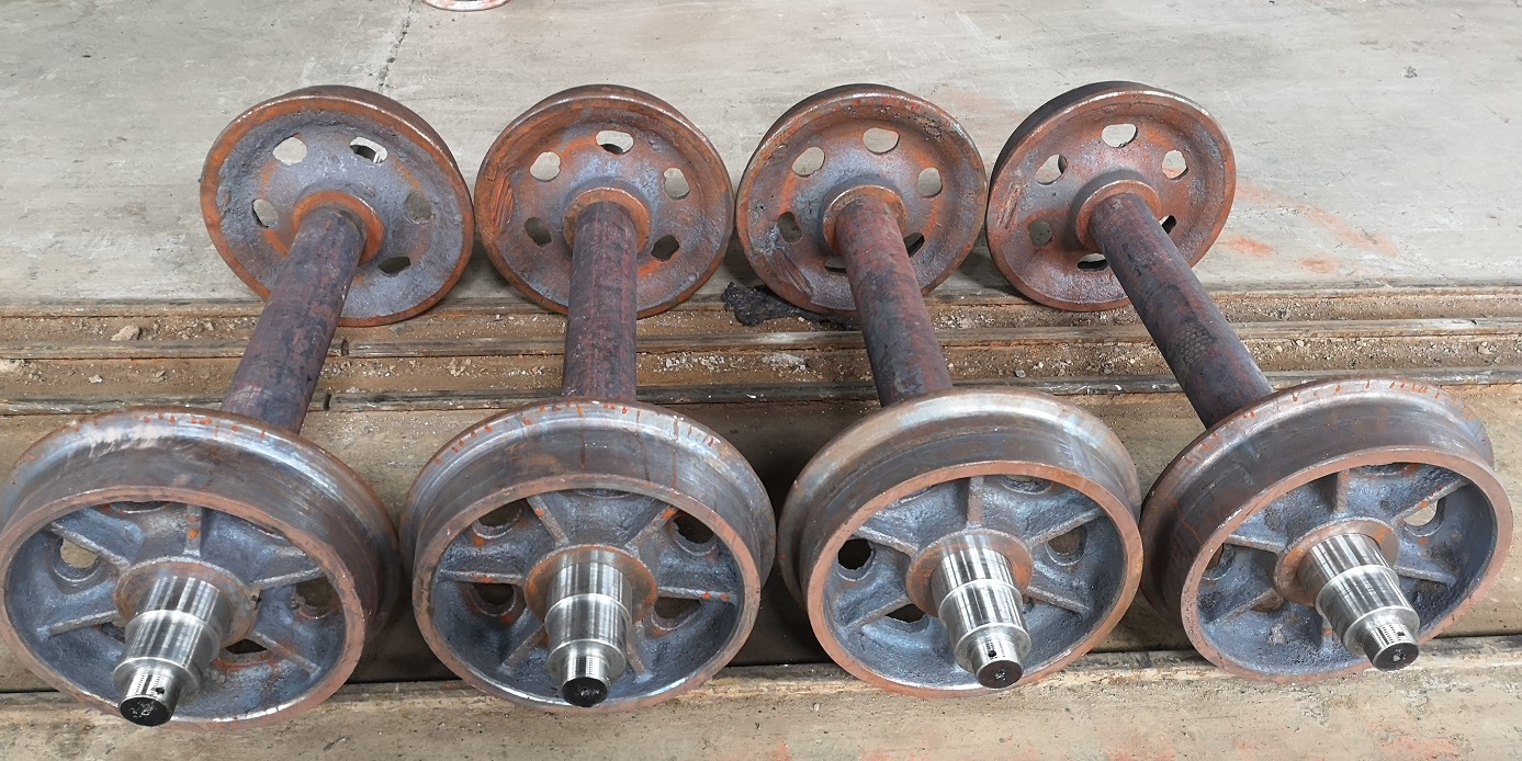 车轮组板簧s8/s14-05-7材质60sizmna重量75kg;转向