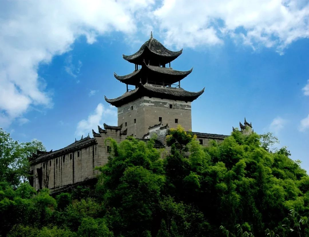 巴渝风 | 走进深山,一起感受这座155岁的晚清庄园承载的厚重家风