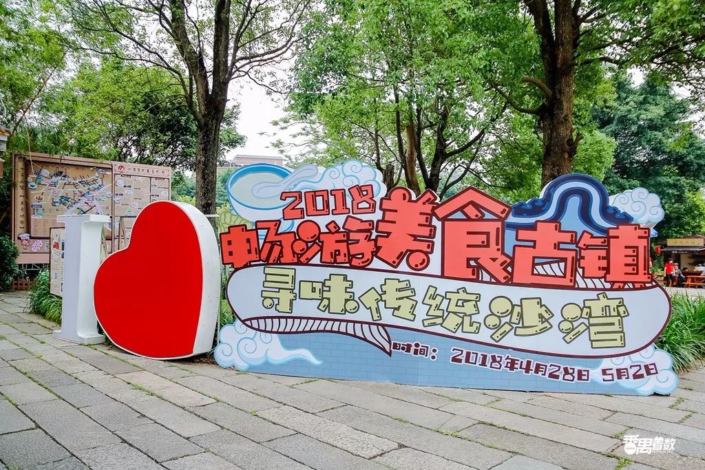 100 种美食吃到扶墙走!