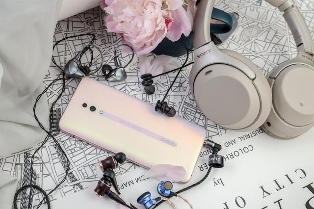 这么优秀的功能居然不宣传 oppo reno听歌居然如此给力_耳机