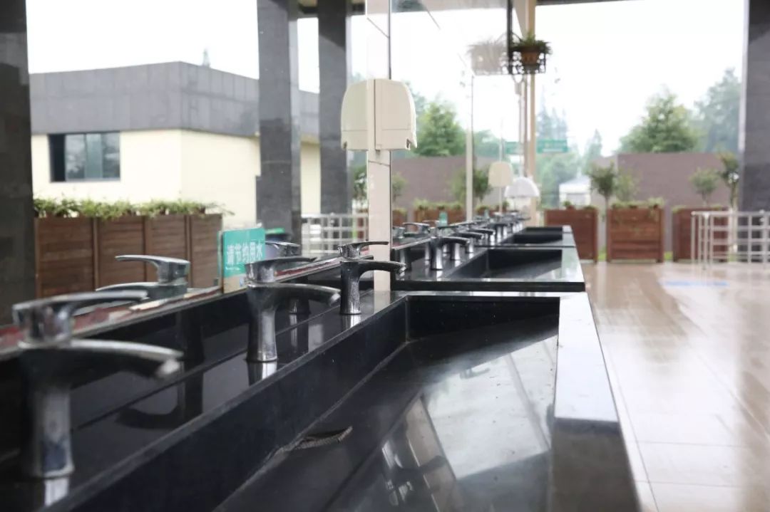 服务区▲洗手池▲母婴室▲简易卫生间▲卫生间金堂服务区▲污水处理