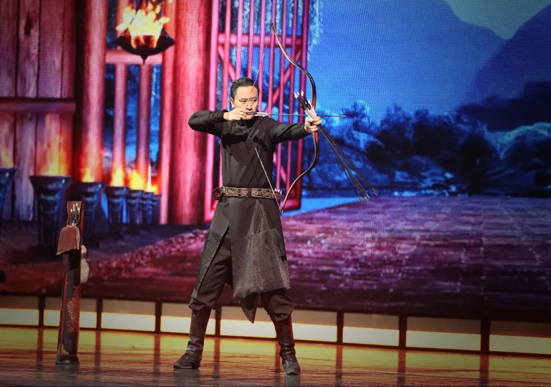 江苏卫视百变达人在释放热爱的舞台上传递中国精神与中国自信