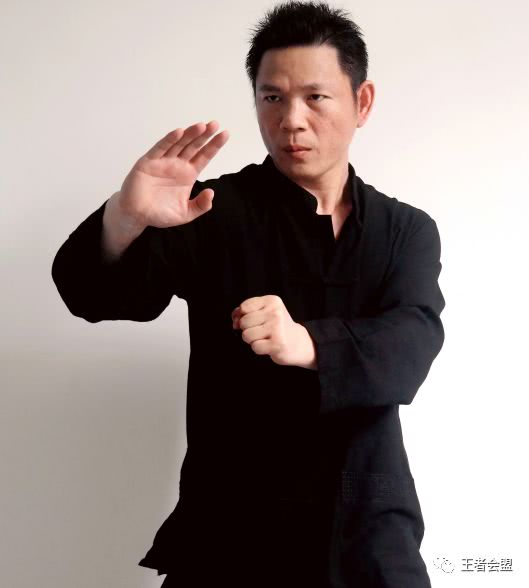 张中平,传统武术实战家,书法家,养生家,理论家,禅修苦行者,禅意拳创始