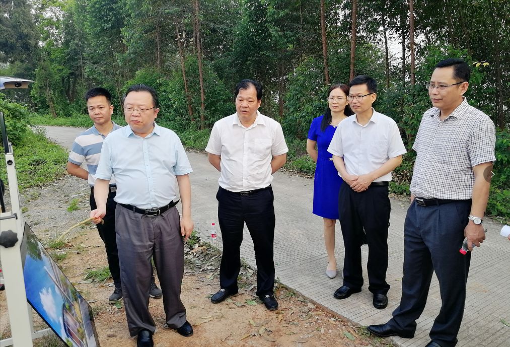市教育局局长刘国才到东源县灯塔镇调研河源市中小学生综合实践基地选