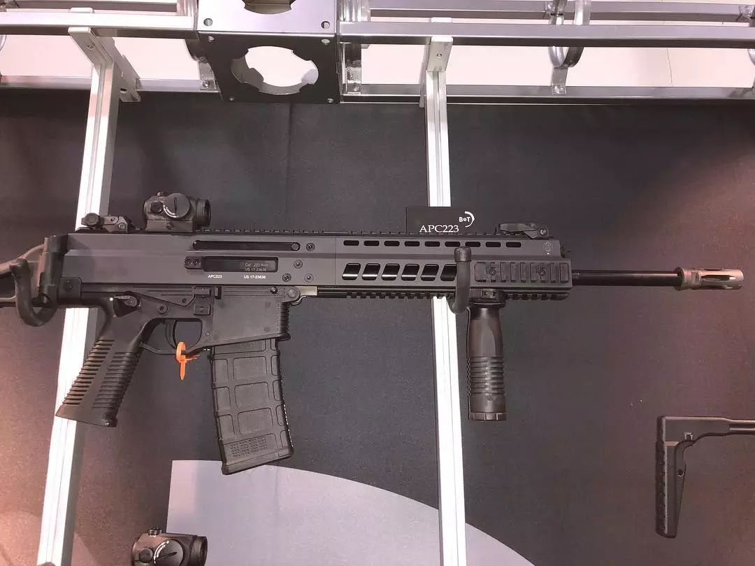 来自名表之国瑞士bt公司apc223步枪手枪图集