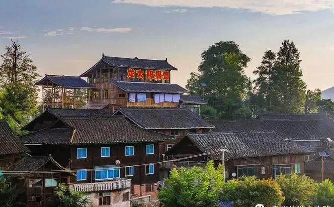 贵州雷山控拜苗寨中国银饰艺术之乡