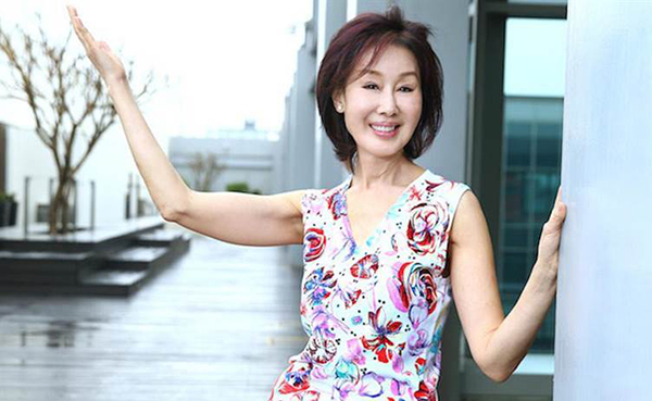 61岁夏光莉宣布复出,曾扮演"白娘子"儿媳妇,相恋20年至今未婚