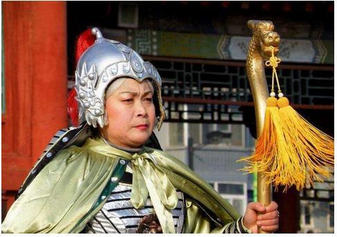 佘太君的龙头拐杖从何而来?宋太宗赵光义为何会允许它的存在?