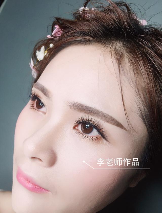 眼形不同搭配的眼线画法也不同,你知道吗?_双眼皮